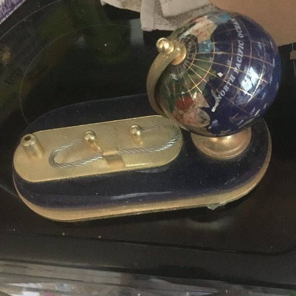 🌎COPY - Small Stone Globe 114 $35 FIRM - Picture 1 of 8